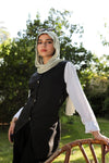 Mira vest in black
